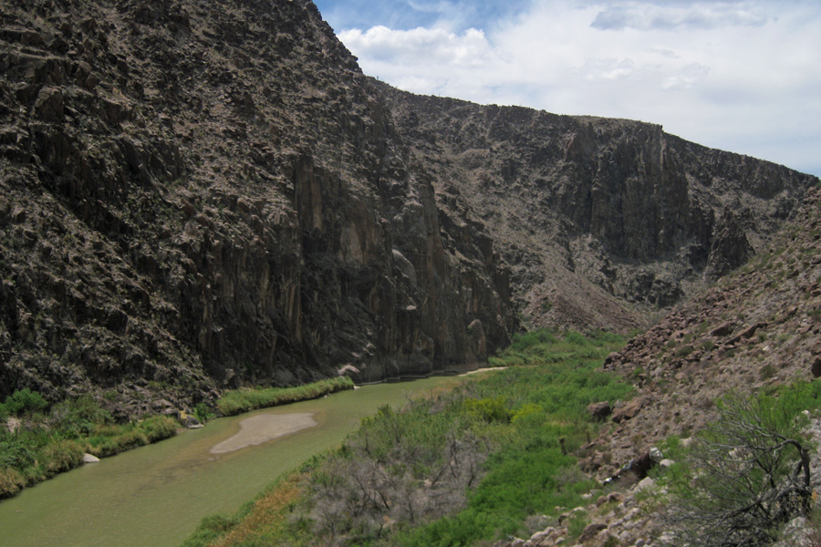 The Rio Grande. No border fence necessary here.