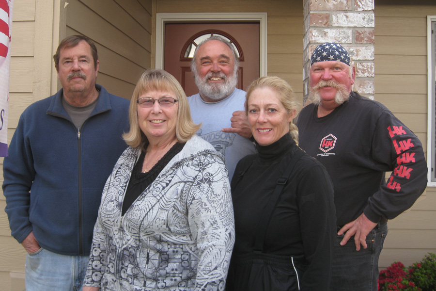 With Bill & Debbie at their house in Winston, OR - April 7, 2014.